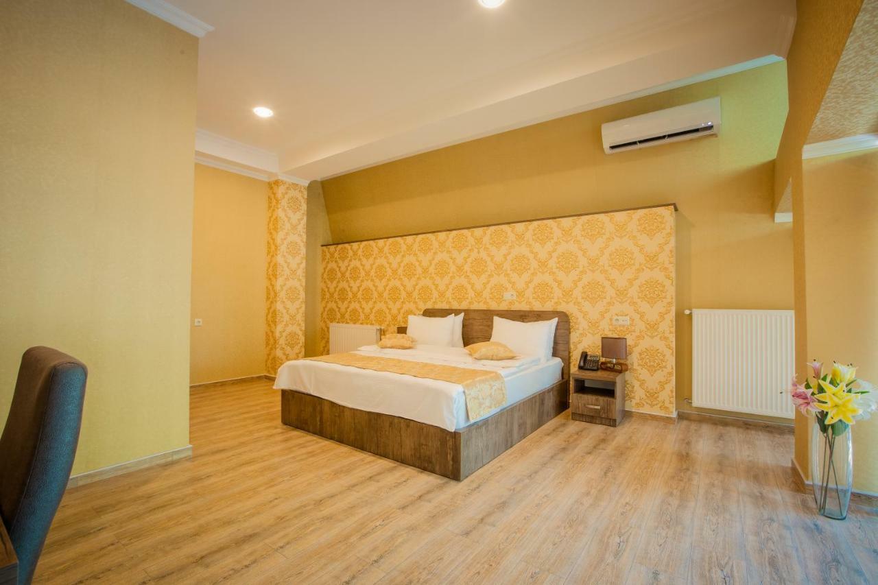 Hotel Comfort Тбилиси Экстерьер фото