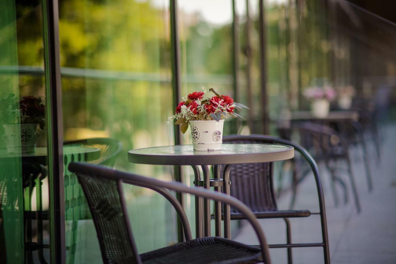 Hotel Comfort Тбилиси Экстерьер фото
